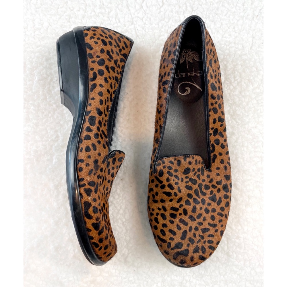 DANSKO • Olivia Cheetah Calf Hair Slip-On Loafers - Picture 4 of 16